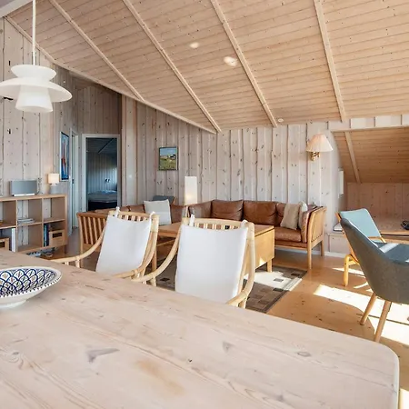 6 Person In Harbo Re Holiday home Harboor